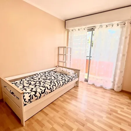 - 4 People - Parking Appartamento *