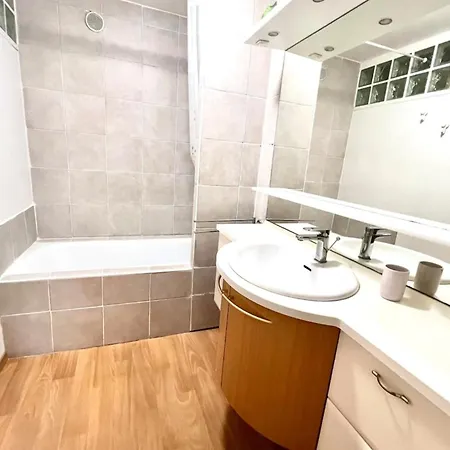 Appartamento - 4 People - Parking Antibes