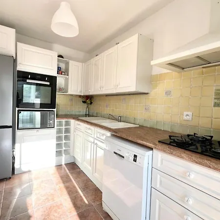 - 4 People - Parking Appartamento *